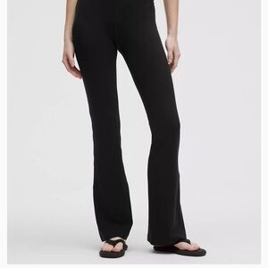 Lululemon Groove Nulu High Rise Flare Leggings Sleek Full-Length Design